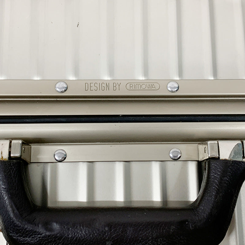旅行スーツケース リモワ オリジナル トランク – アウトドア